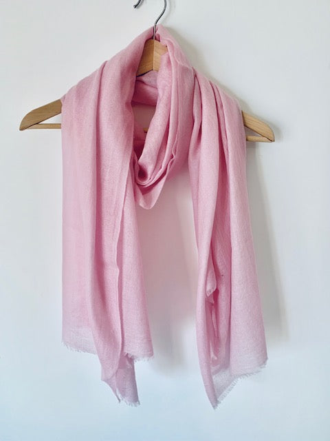 Fine Mongolian Cashmere Scarf in Pink